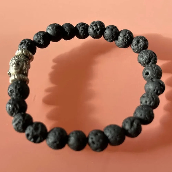 🔥4/$20 Lava Stone Bracelet - Picture 2 of 3